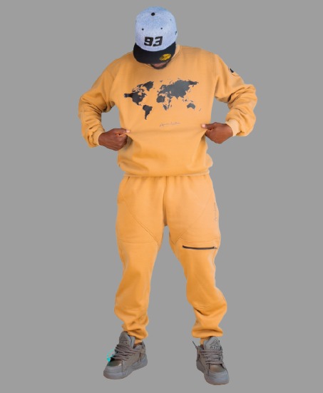 Native to the world sweatsuit